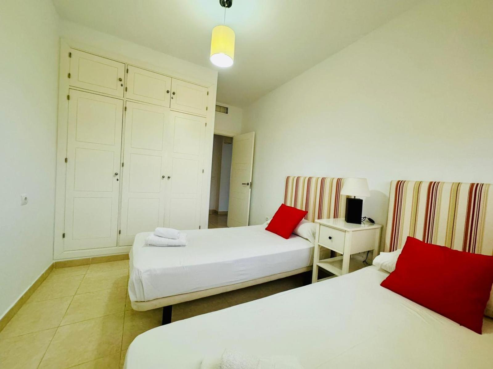 엘푸에르토데산타마리아 Casa La Camelia Con Piscina Grupo Ac Gestion 아파트 외부 사진